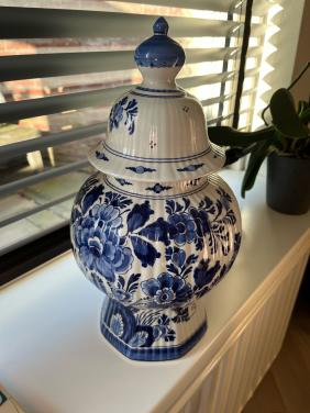 Originele antieke vaas uit Delft.