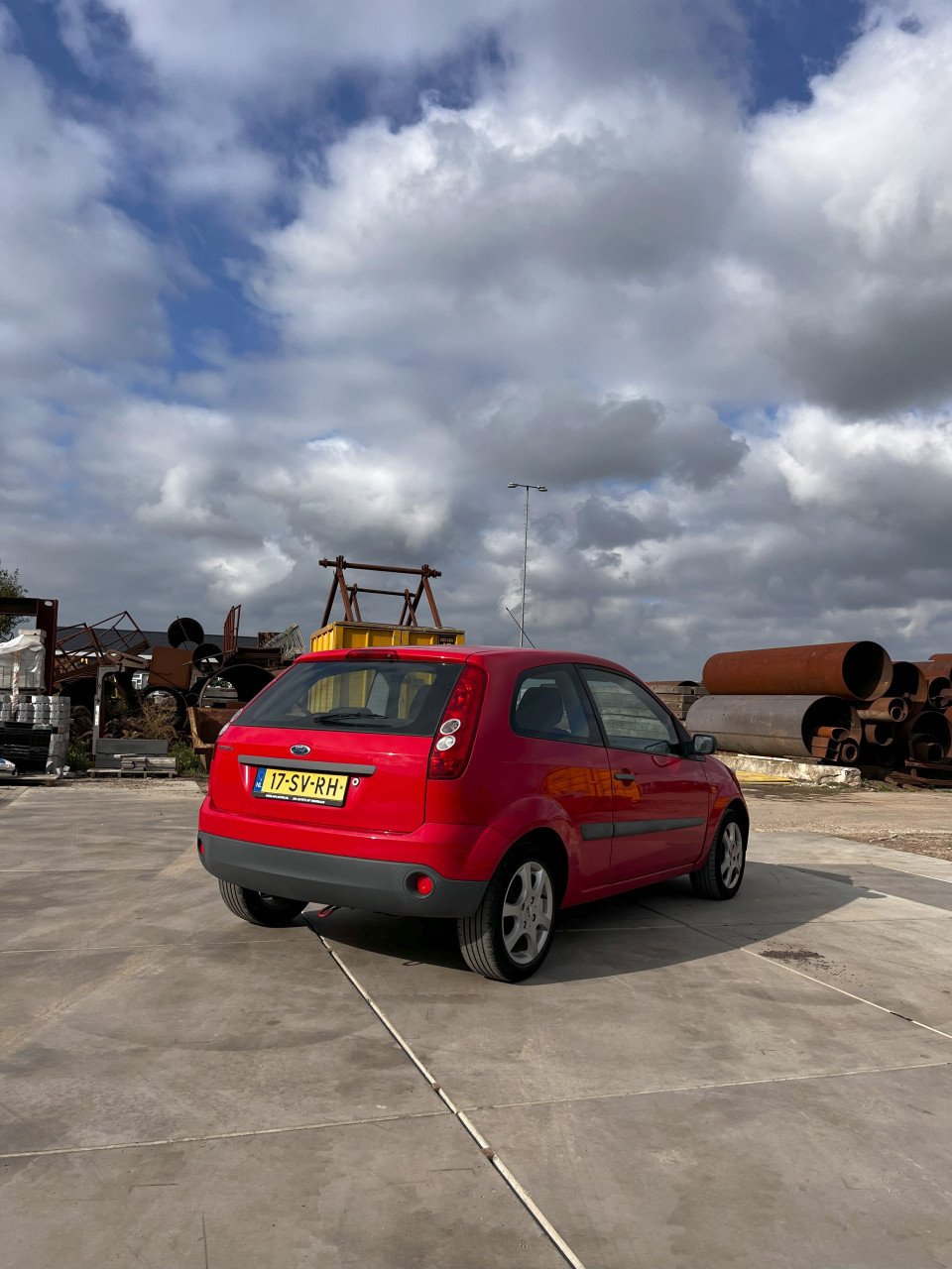 Ford Fiesta 1.3 8V 3DR 2006 Rood