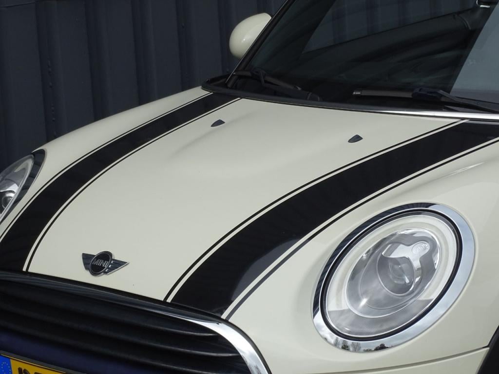 Mini Cooper Cabrio mini 1.5 pepper serious business
