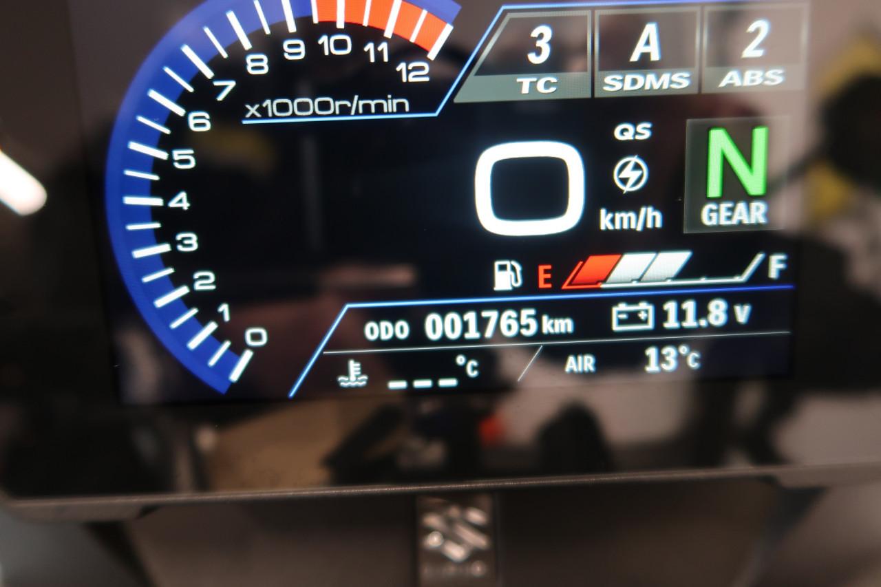 Suzuki V-Strom 800 als nieuw!