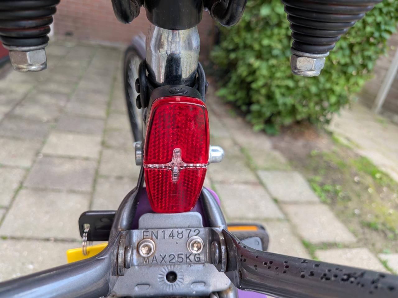 Goed werkende damesfiets met terugtraprem