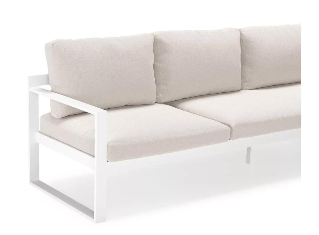 Keurig z.g.a.n. wit aluminium tuinset 50% voordeel.