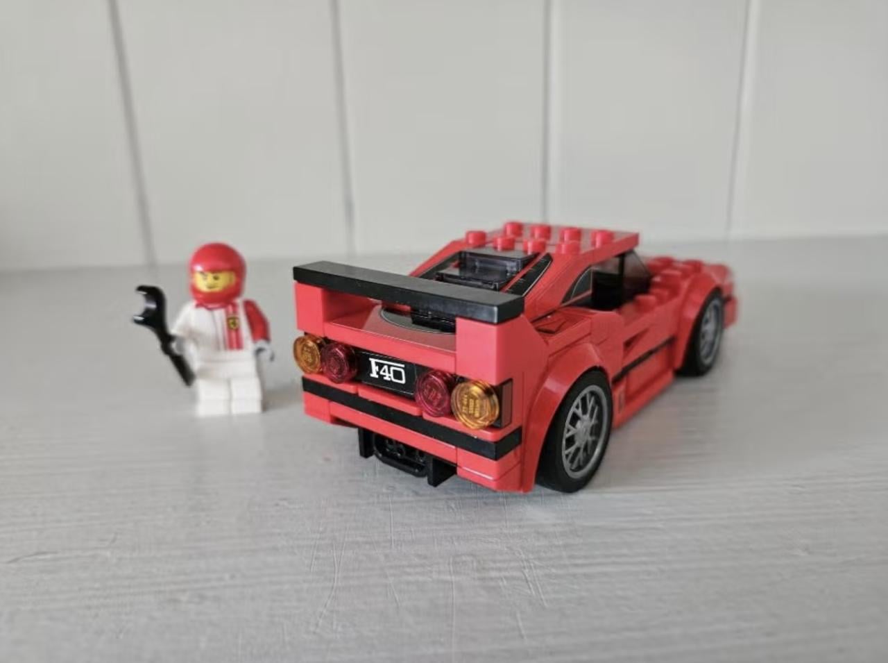 LEGO Speed Champions 75890 - Ferrari F40 Competizione