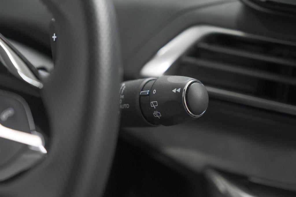 Peugeot 3008 puretech 130 eat8 gt | camera | dodehoekdetectie | elektrische