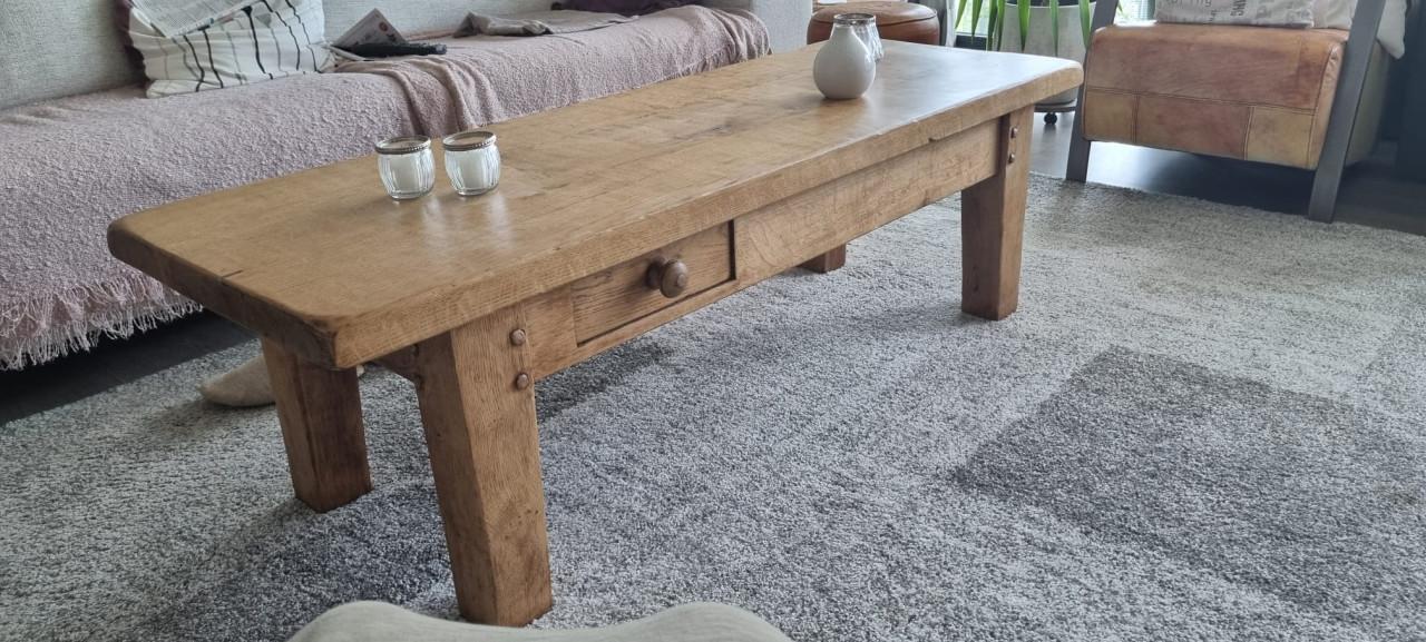 Mooie Eikenhouten salontafel