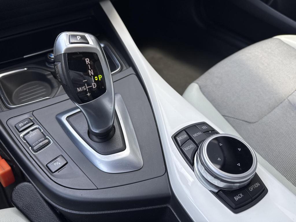 BMW 1 Serie 116i business+ limited edition urban
