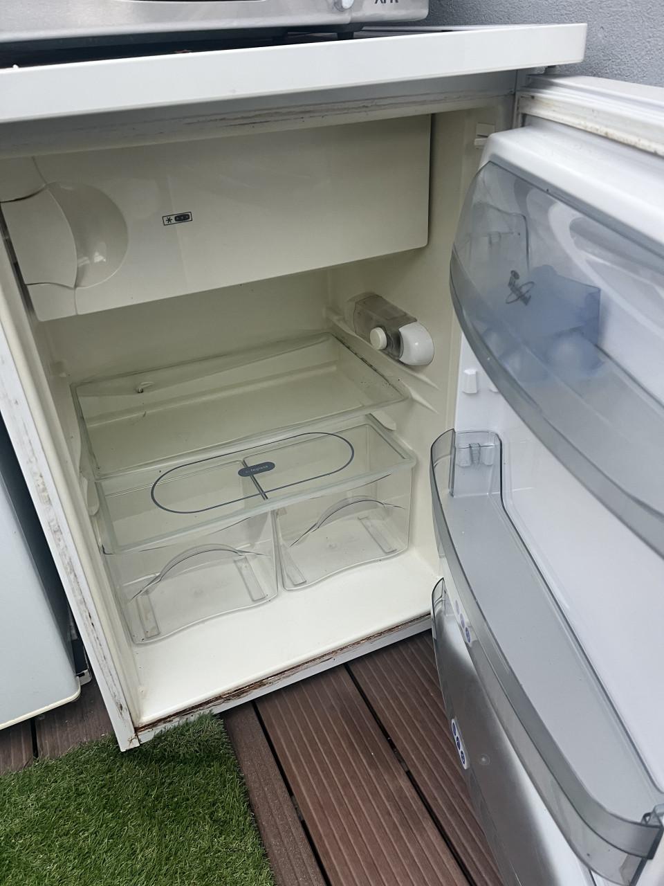 Whirpool tafelmodel koelkast + Whirpool droger + Tefal Actifryer  GRATIS !