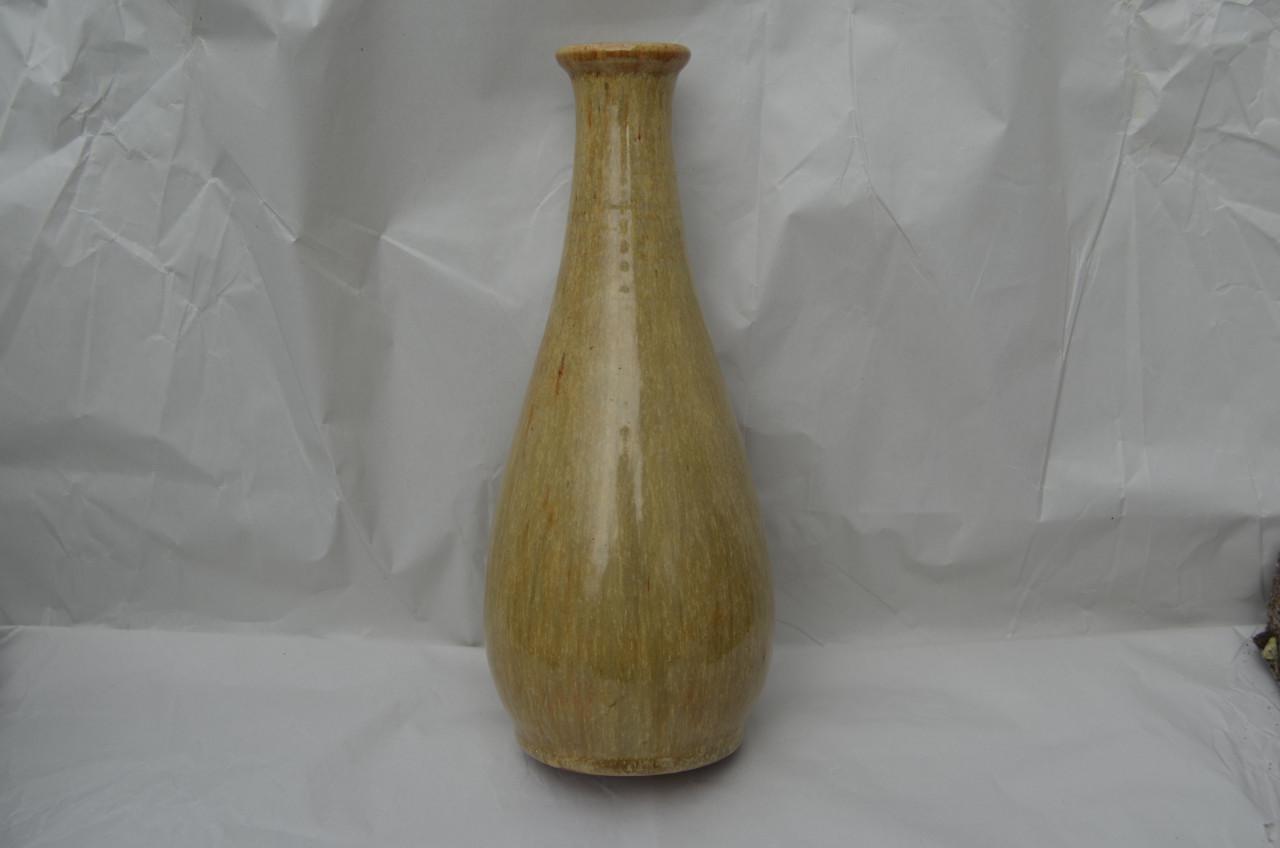 Fraaie fles/vaas Keramiek gesigneerd/gemerkt W.C. Brouwer