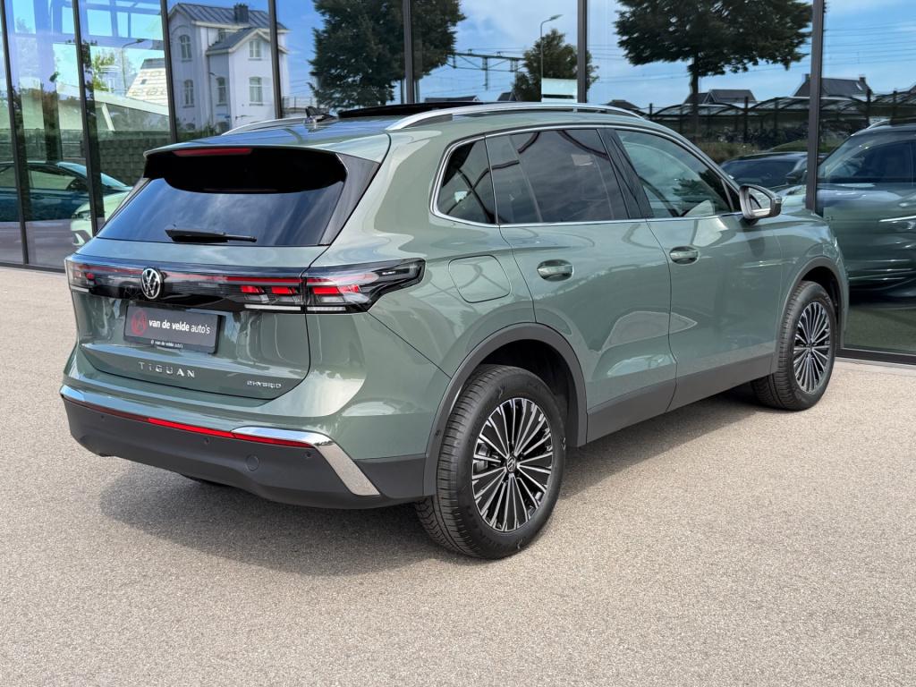Volkswagen Tiguan 1.5 ehybrid elegance 204pk | trekhaak | 360 camera | pano
