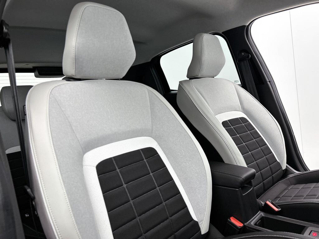 Citroen C3 hybrid 110pk automaat max | rijklaar | climate control | camera 