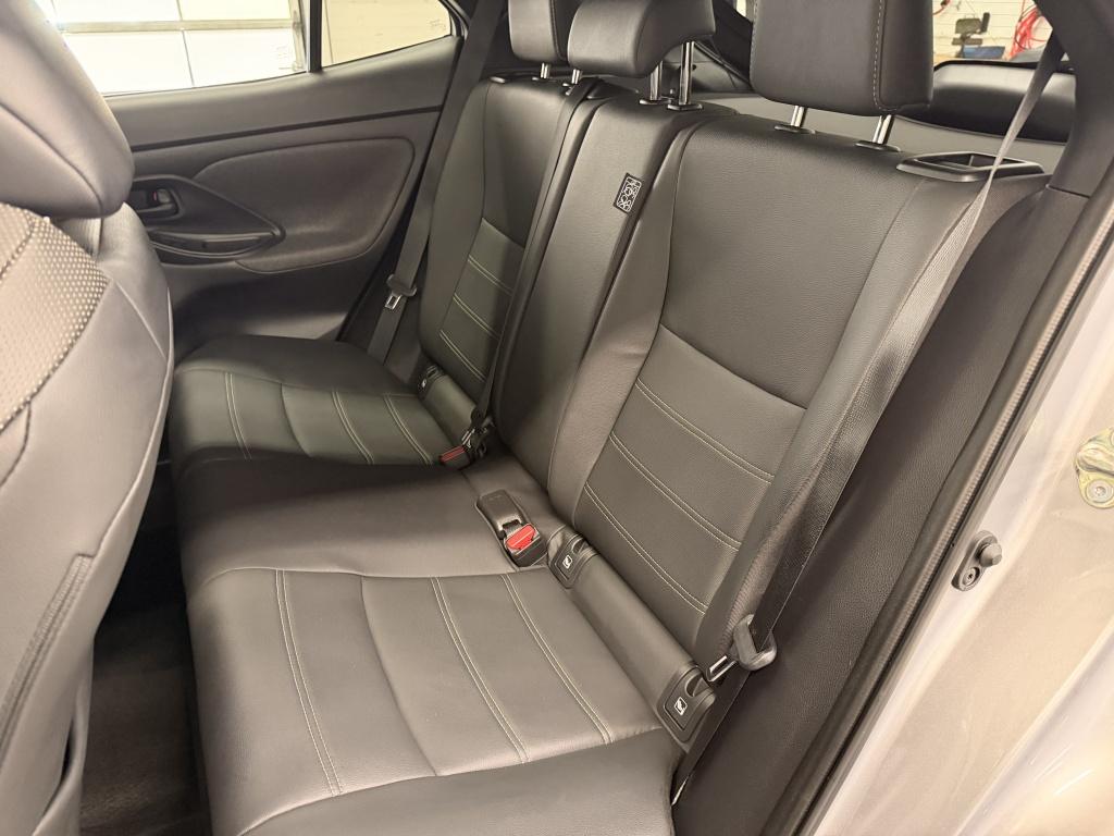 Toyota Yaris Cross 1.5 hybrid launch ed| pano| jbl| hud| adap.cruise| leder