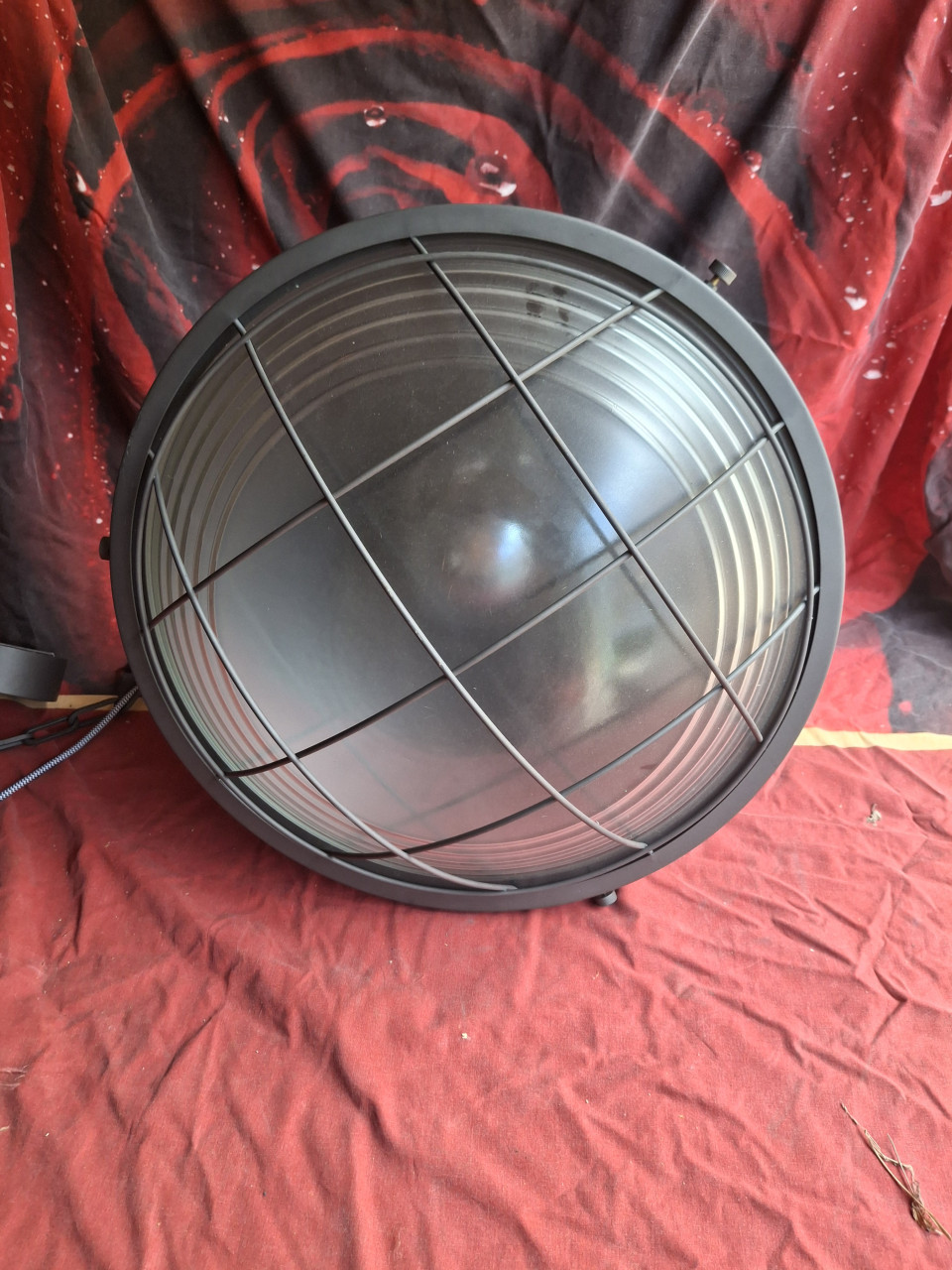 Te koop een indutriele lamp Label 51