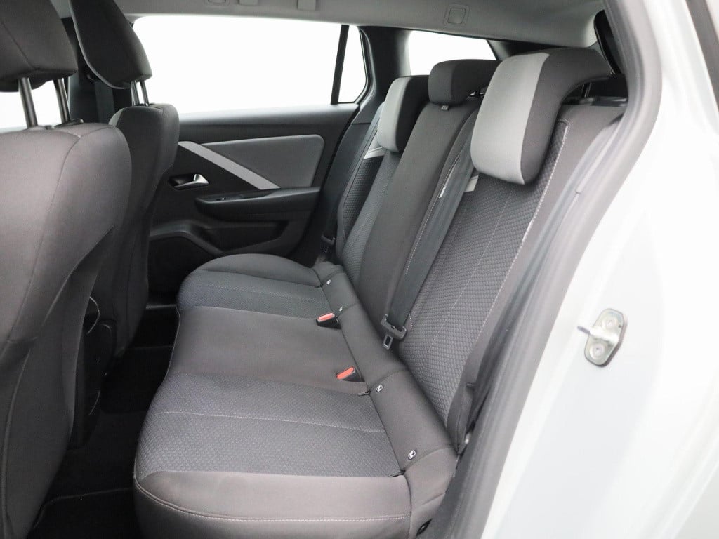 Opel Astra sports tourer 1.2 turbo | navigatie | apple carplay / android au