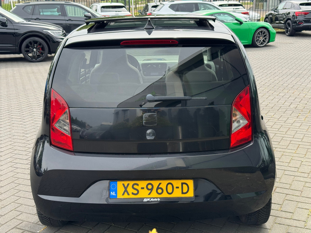 Seat Mii 1.0 style chic * panoramadak * stoelverwarming