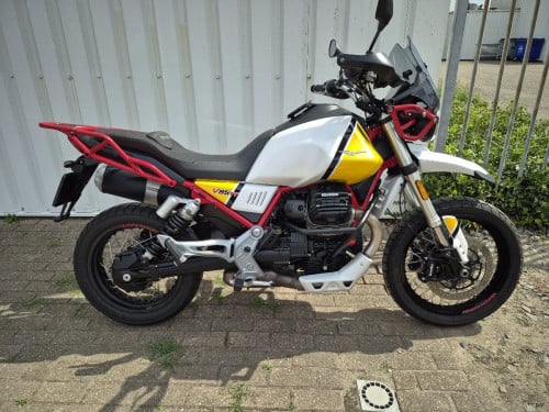 Moto Guzzi V85TT uit 2019