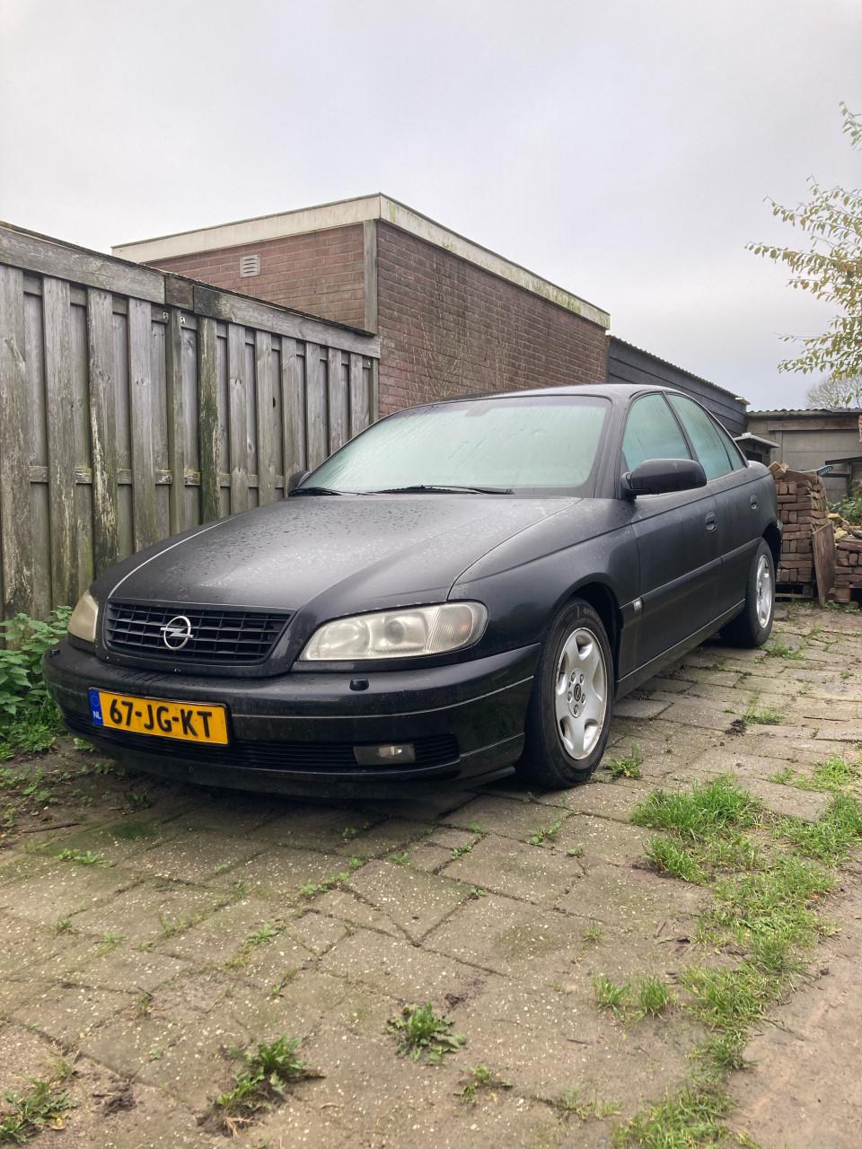 Opel Omega