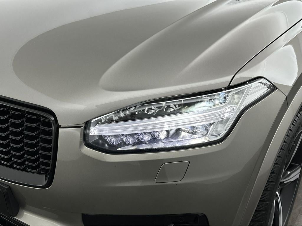 Volvo XC90 t8 390pk r-design | full options !! b&w| luchtvering| trekhaak