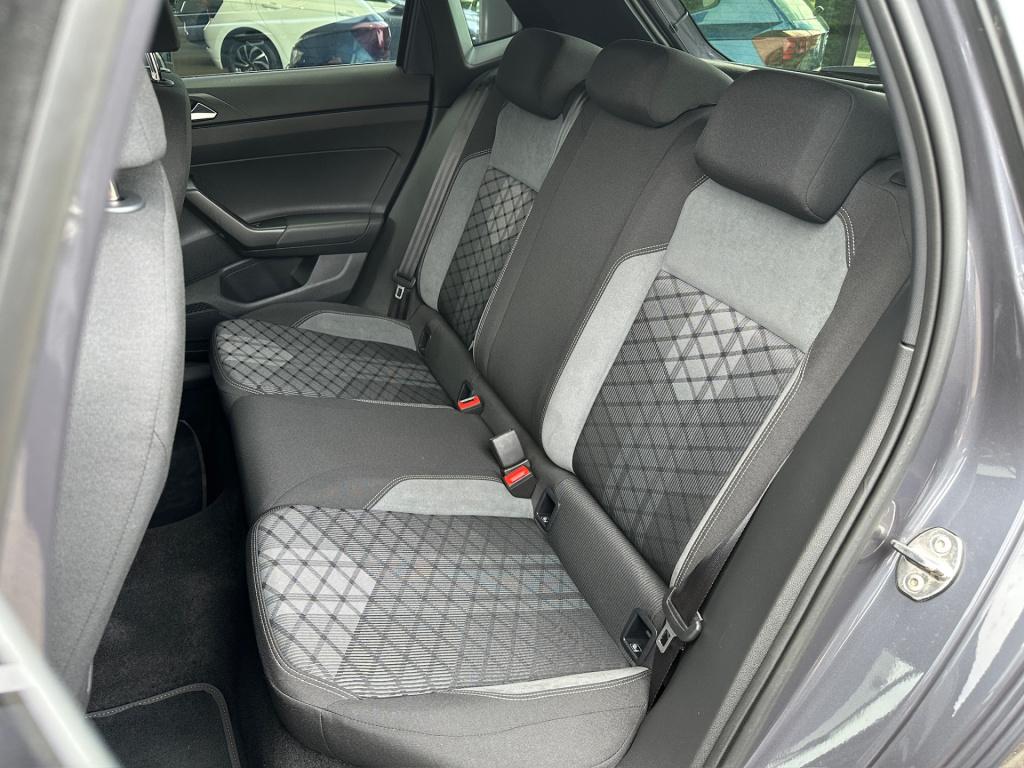 Volkswagen Polo 1.0 tsi 95pk r-line | 17 inch | navi | adapt. cruise | clim