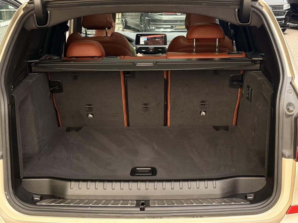 BMW X3 m40i xdrive high executive | leder | 360 | pano | elect trekhaak | h