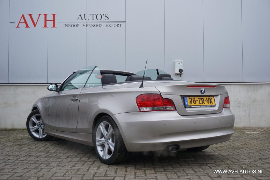BMW 1 Serie cabrio 118i high executive