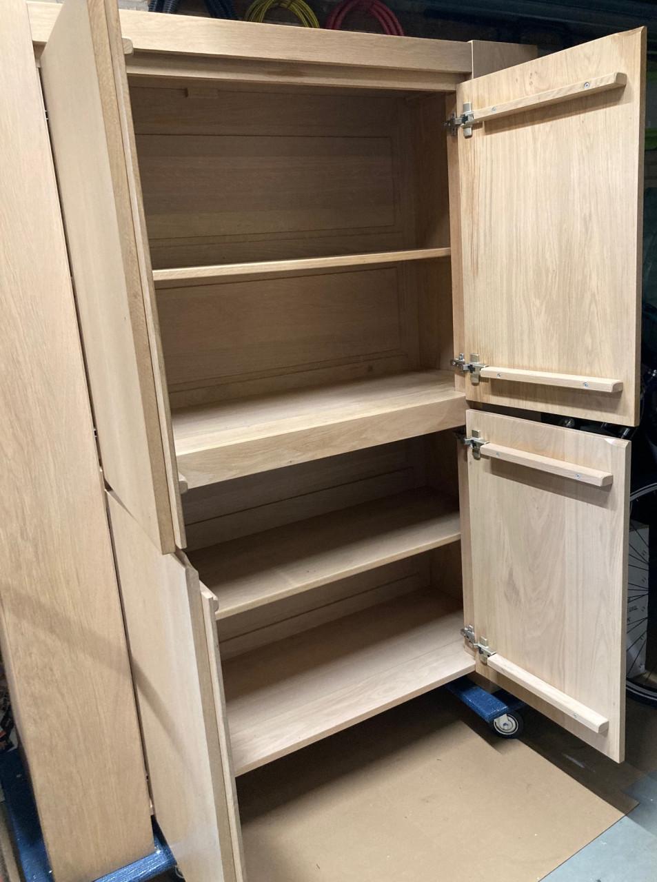 Massief eiken barkast (Mira)