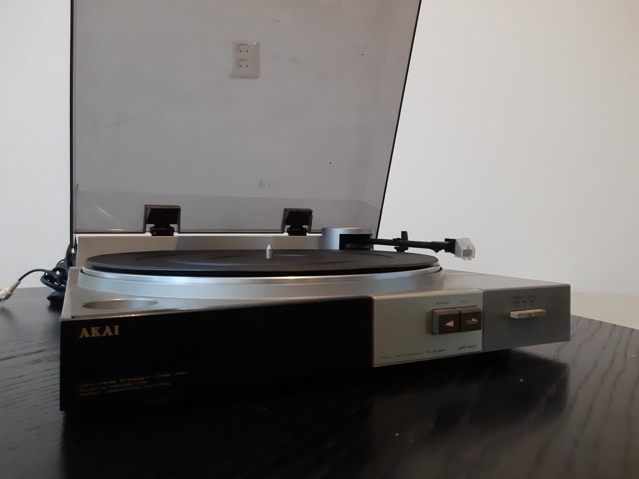 Akai Platenspeler AP-M11