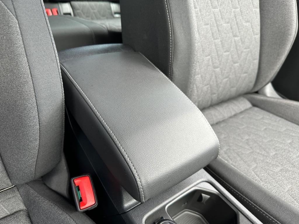 Volkswagen Golf variant 1.5 etsi dsg life | trekhaak | navi | adap. cruise 