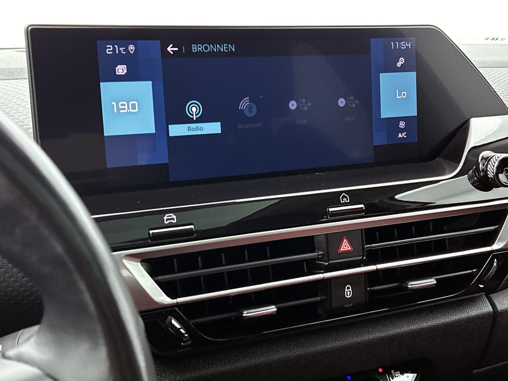Citroen Ë-c4 shine 50 kwh | rijklaar | 3 fase | panorama dak | leer |