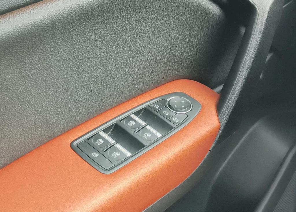 Renault Captur 1.6 e-tech plug-in hybrid 160 serie limitée e-tech