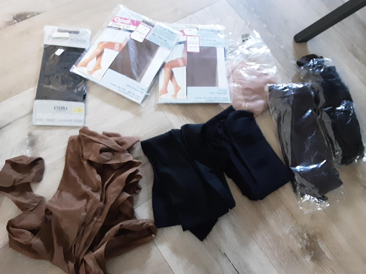 Heel veel panty's mt SM  samen voor 1 euro