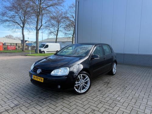 Volkswagen Golf 1.6 FSI Comfortline