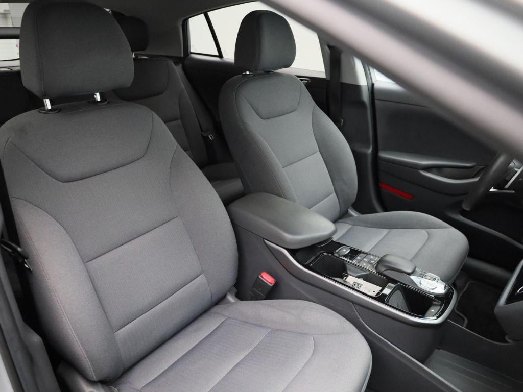 Hyundai Ioniq comfort ev 38 kwh | automaat | parkeer sensoren | virtual coc