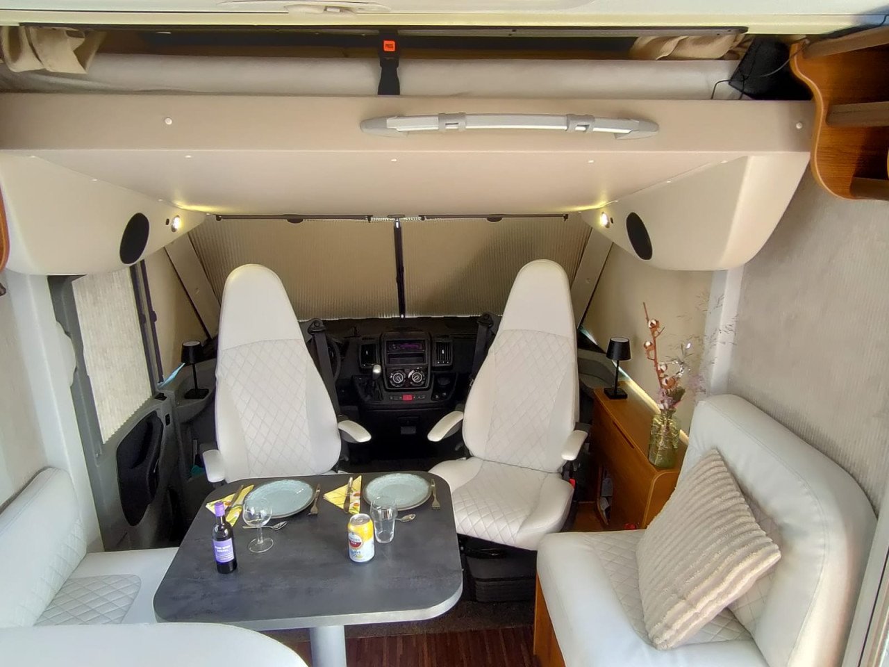 Luxe integraal Camper AUTOMAAT