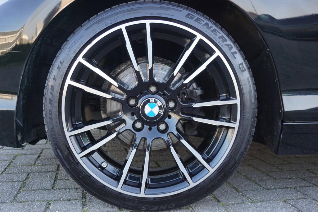 BMW 1 Serie 118i corporate lease m sport airco / cruise / stoelverw. / park