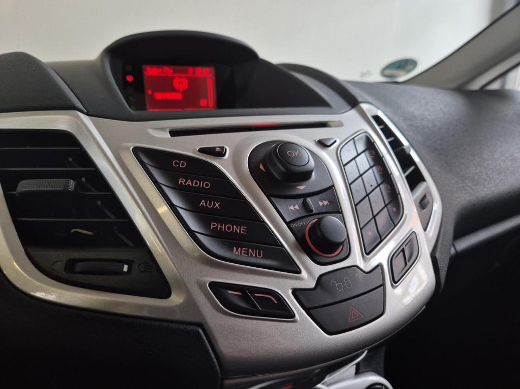 Ford Fiesta 1.25 titanium