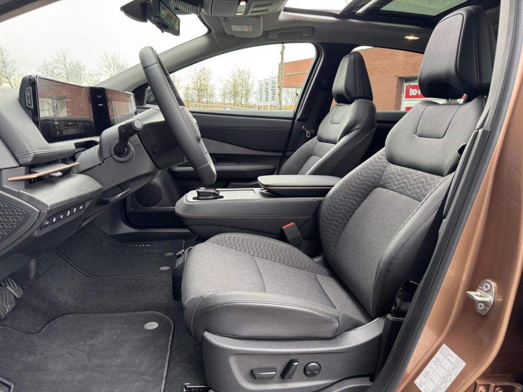Nissan Ariya advantage edition 66 kwh vision pack + panoramadak