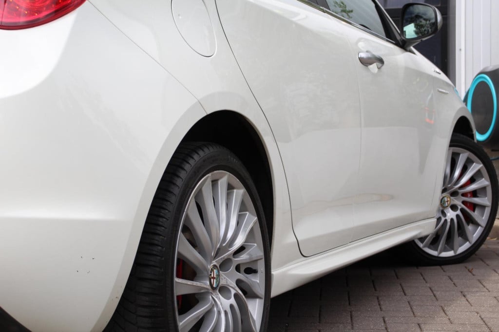 Alfa Romeo Giulietta 1.4 t turbo sportiva tct automaat - xenon - leder - st
