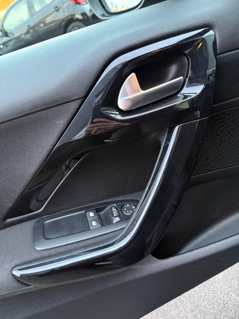 Peugeot 208 1.2 puretech - active