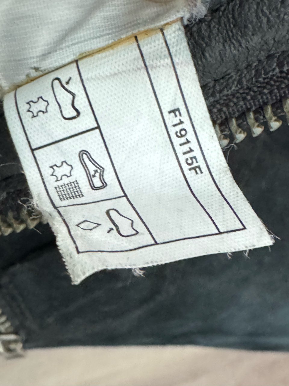 Zwarte vachtlaarzen van UGG in maat 42