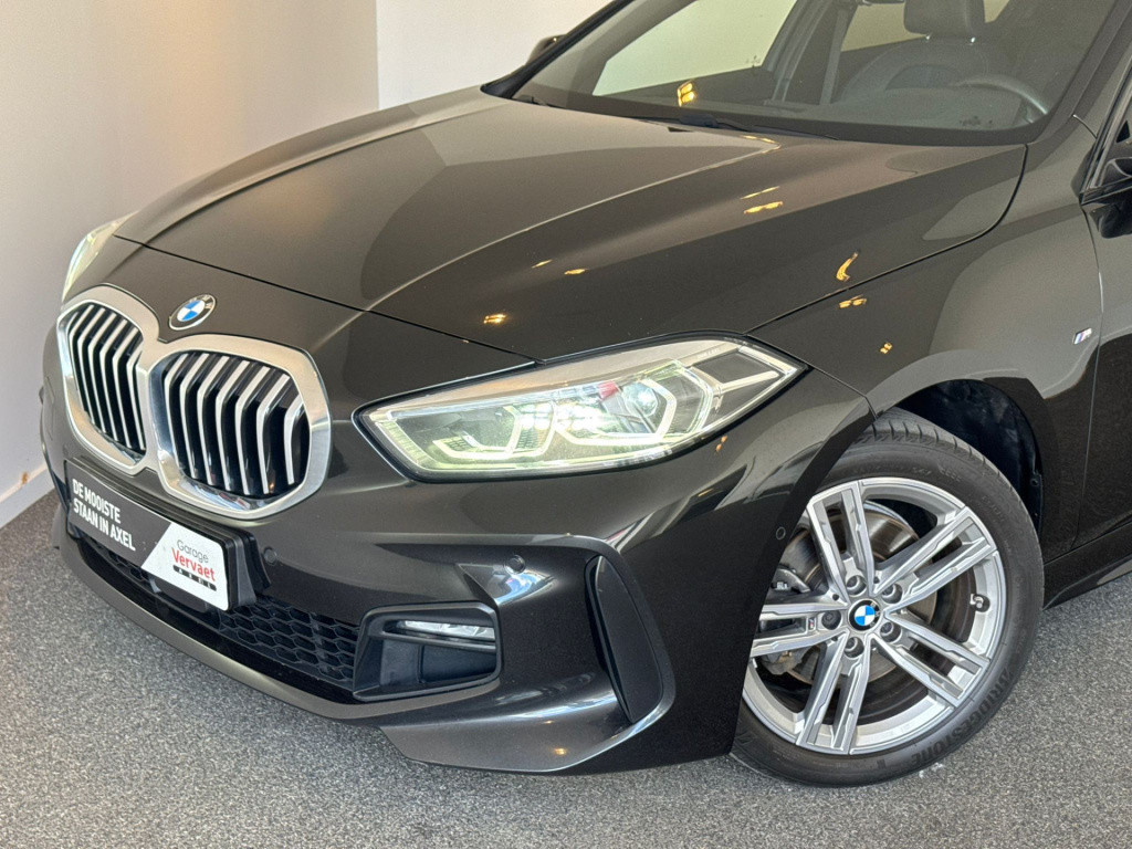 BMW 1 Serie 118i high executive m-sport