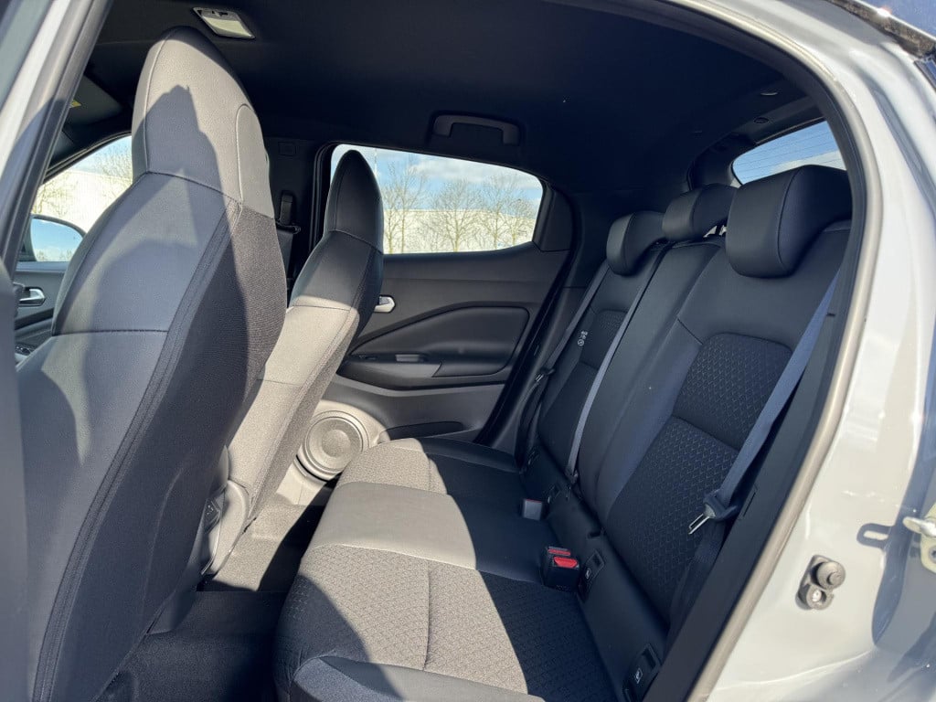 Nissan Juke 1.6 hybrid n-sport cold + tech pack