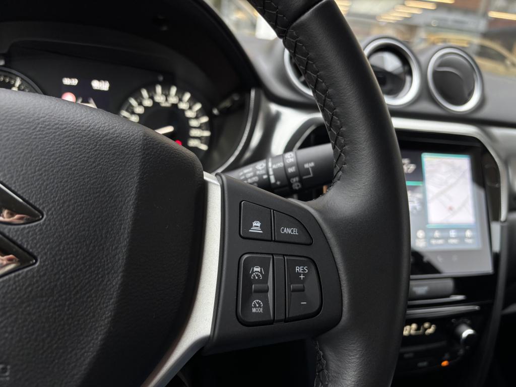 Suzuki Vitara style 1.4 boosterjet smart hybrid