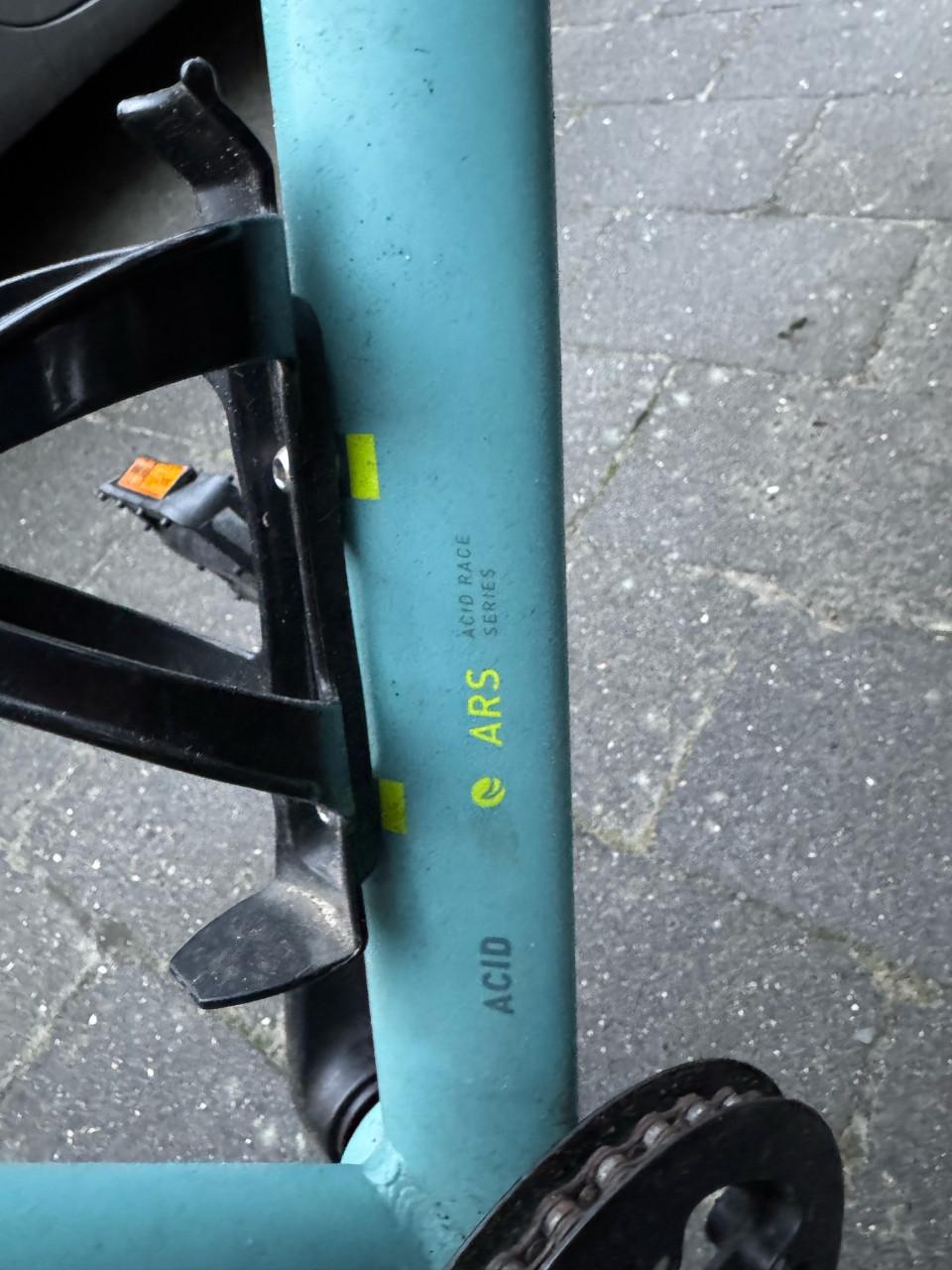 Cube Acid 240 Kinderfiets