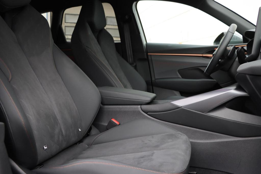 Cupra Terramar 1.5 tsi ehybrid business 204pk dsg6