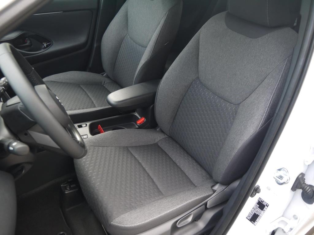 Toyota Yaris Cross 1.5 hybrid 130 dynamic|comfort pack|rijklaar