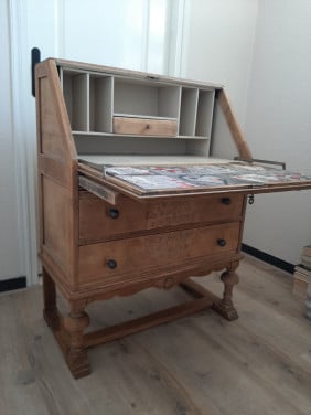 Secretaire