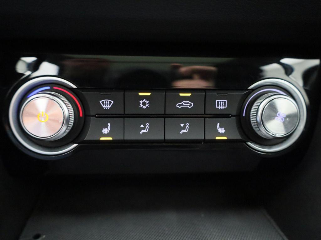 MG Zs Ev luxury 45 kwh | leder | panoramadak | carplay | stoelverwarming | 