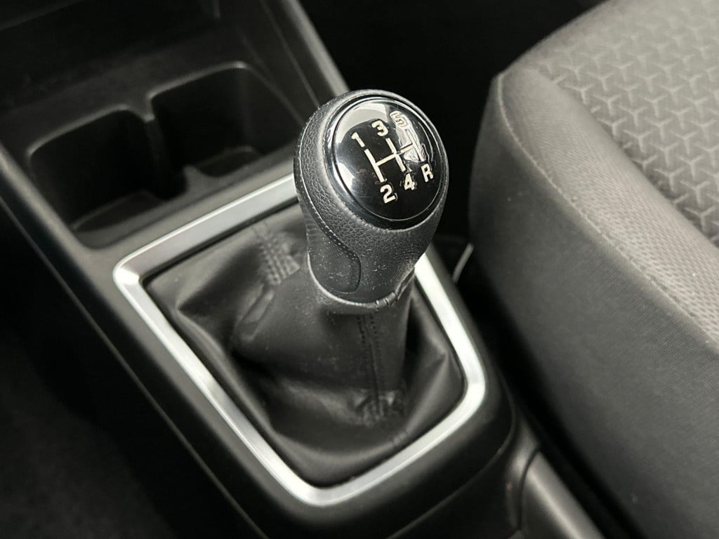 Suzuki Swift 1.2 select | stoelverwarming | navigatie | bluetooth | airco |
