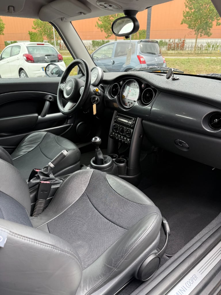 Mini Cooper 1.6 - chili - origineel nl - nap!