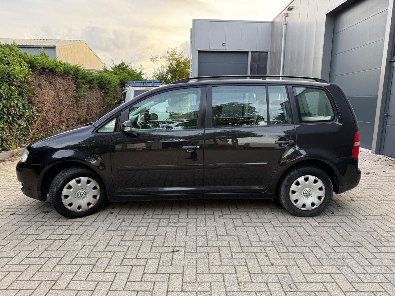 Volkswagen Touran 1.6 Business Airco/Cruise